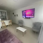 Cozy And Breeze Place In Cartagena!