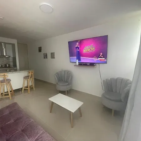 Cozy And Breeze Place In Cartagena!